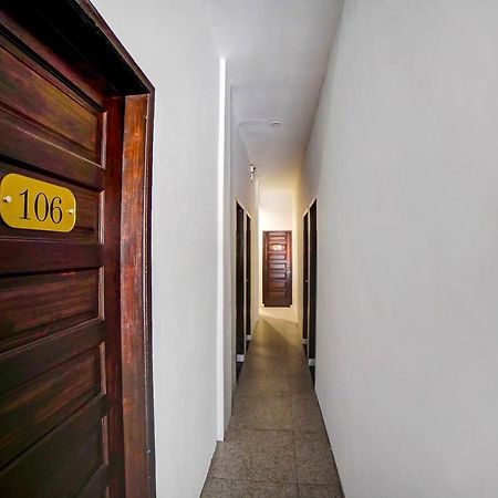 Oyo 91211 Mega Comfort Guest House Medan Buitenkant foto