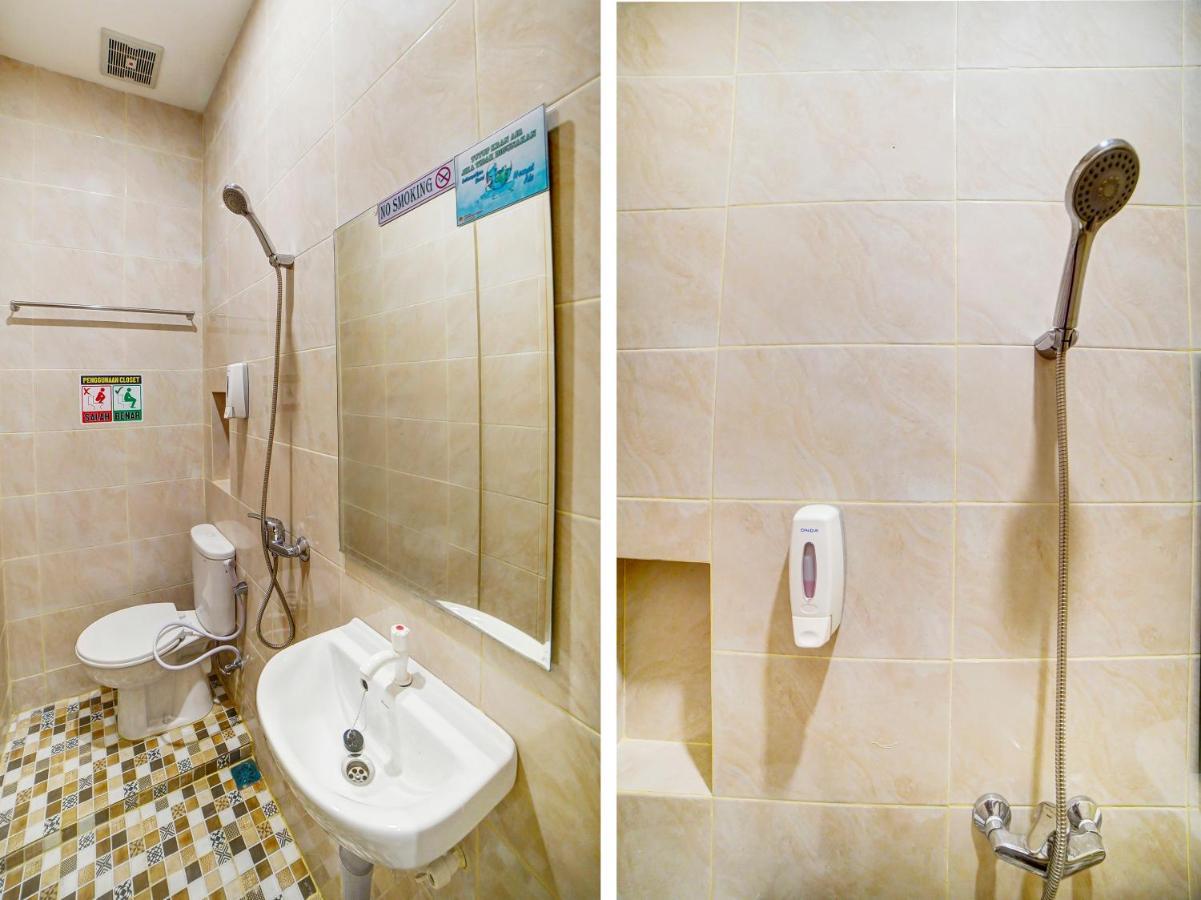 Oyo 91211 Mega Comfort Guest House Medan Buitenkant foto
